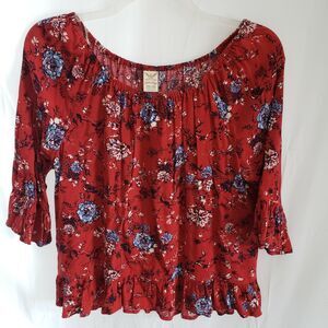 Women's Plus 2X Top 20W Red Floral Ruffle Bell sleeves